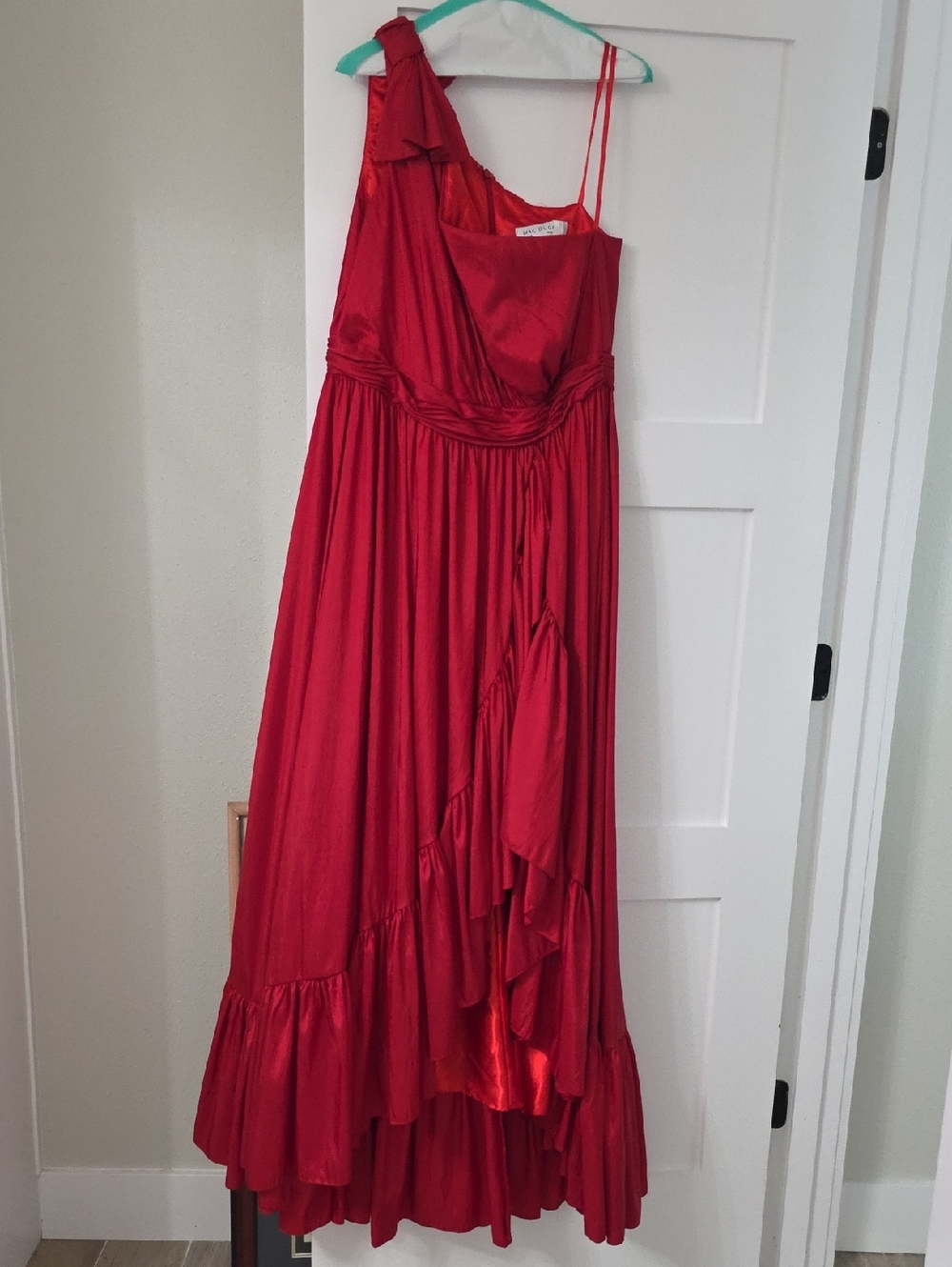 Mac Duggal Red One-Shoulder Ruffled Evening Gown
